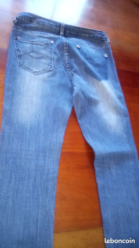 Jeans destroy de chez Jennifer (image 3)