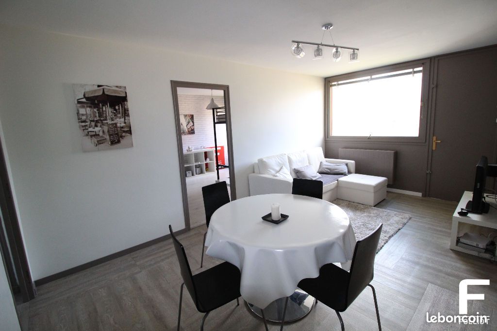 Appartement 3 pièces 67 m² · à Granville · 67 m² · 600 €/mois