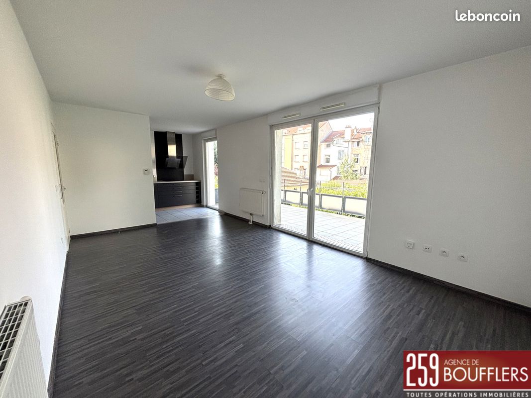 Appartement 3 pièces 65 m² · à Nancy · 65 m² · 970 €