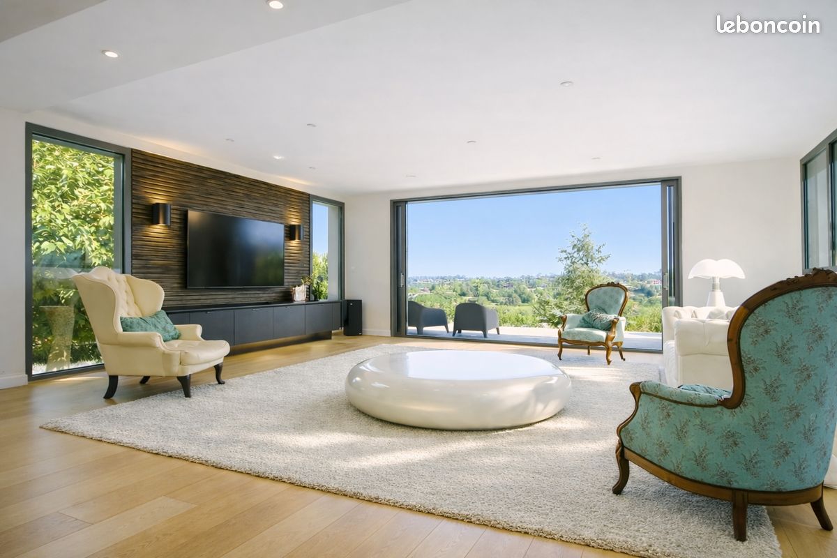 Maison 6 pièces 170 m² · à Lacroix-Falgarde · 170 m² · 598 000 €