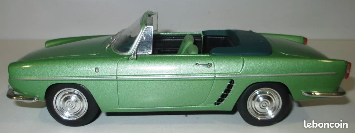 Dinky toys France- Renault Floride couleur bronze - neuf en boite ref 543, Vente aux enchères
