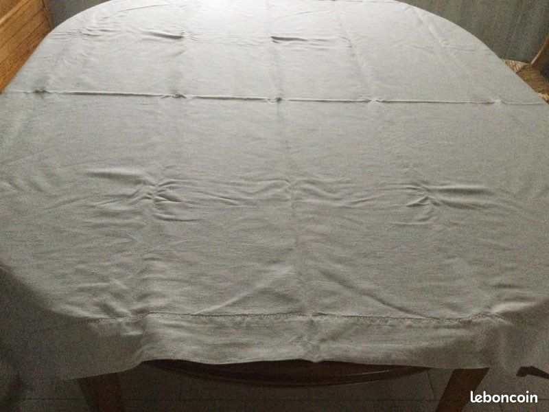 Nappe et serviettes (image 4)