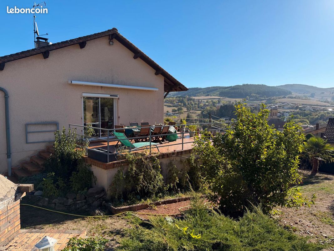 Maison 7 pièces 124 m² · à Cublize · 124 m² · 249 900 €
