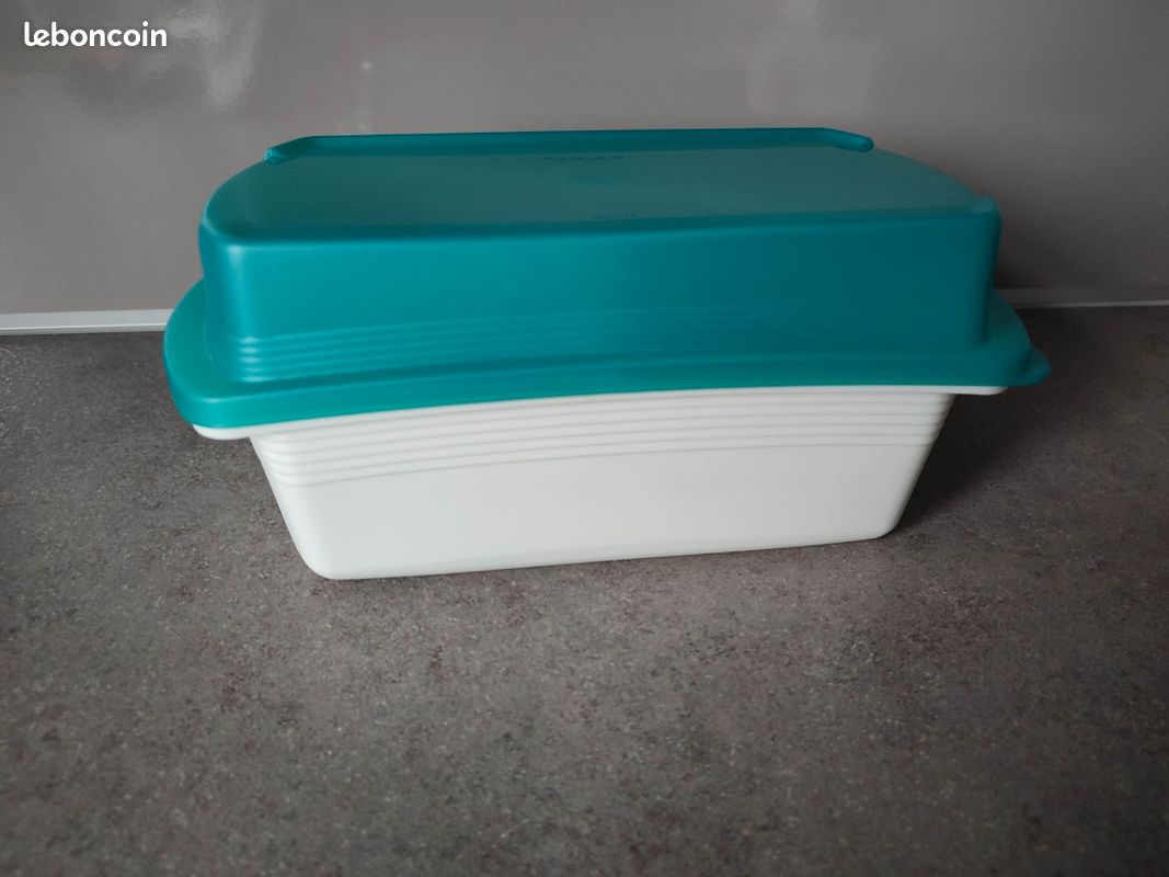 Boîte Tupperware 4 Saisons Verte – Contenant Hermétique, Très Bon état, Modèle 2859A-2