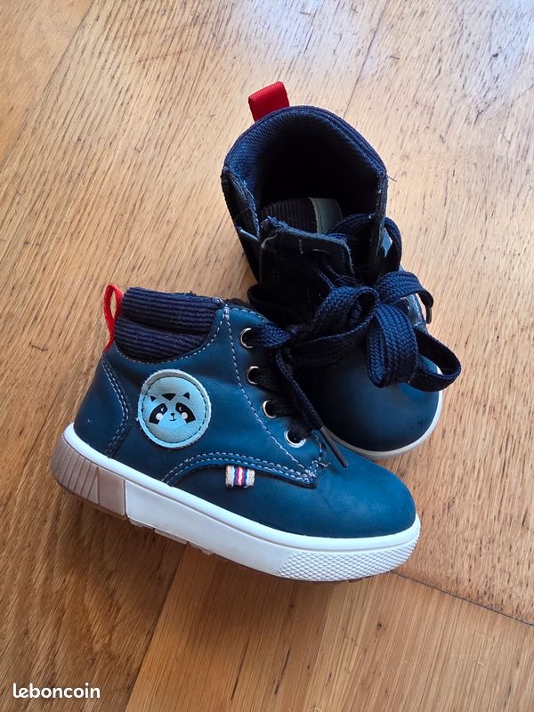 Lot de chaussures taille 22 (image 18)