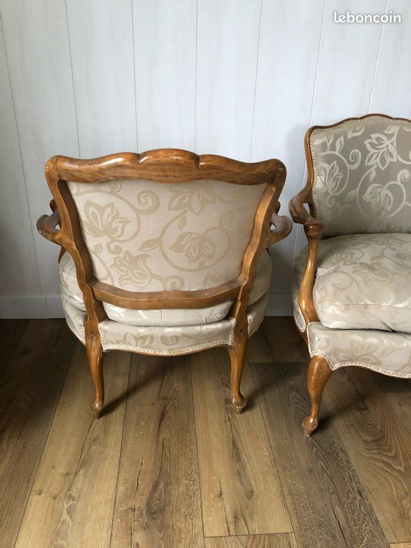2 fauteuils crapauds Louis XV (image 2)
