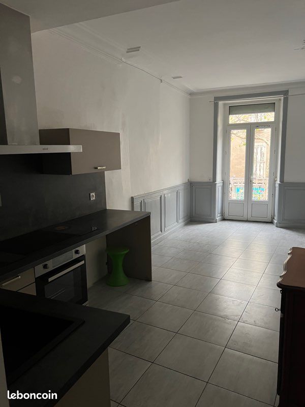 Appartement 3 pièces 55 m² · à Millau · 55 m² · 630 €/mois