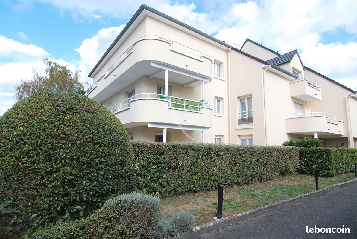 Appartement 1 pièce 27 m² · à Ozoir-la-Ferrière · 27 m² · 648 €/mois