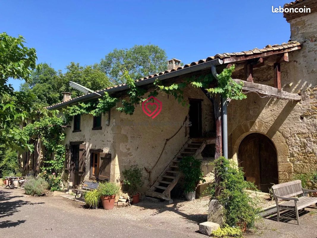 Propriété 6 pièces 204 m² (image 14)
