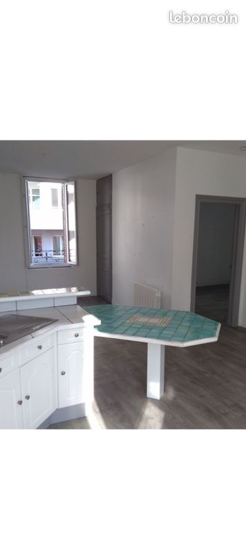 Appartement 3 pièces 52 m² · à Clermont-Ferrand · 52 m² · 590 €/mois