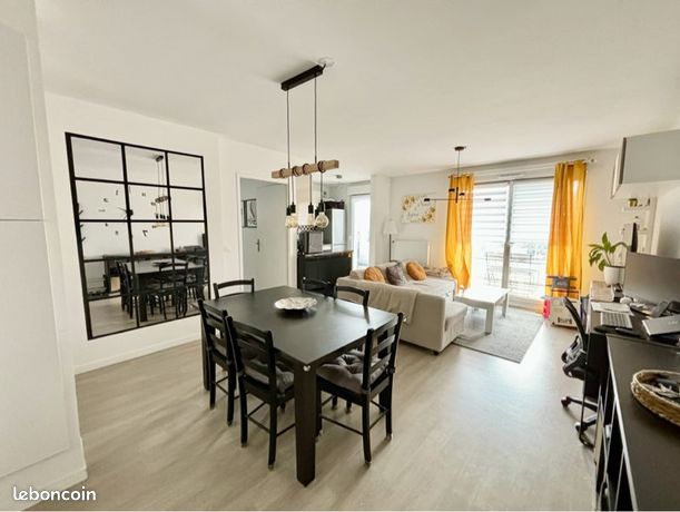 Appartement F3 lumineux avec balcon, parking et accès rapide aux transports