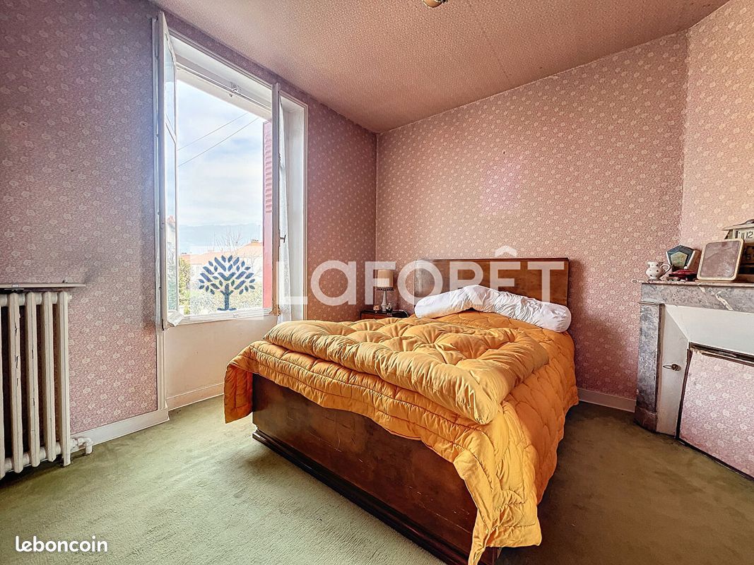 Maison 6 pièces 93 m² - Thouars 79100 (image principale 11)