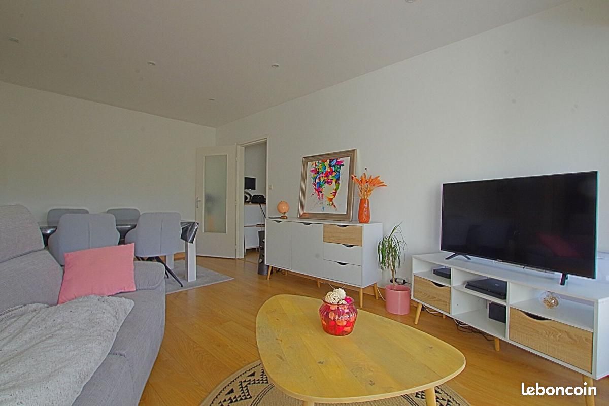 Appartement 1 pièce 56 m² · à Roye · 56 m² · 770 €/mois