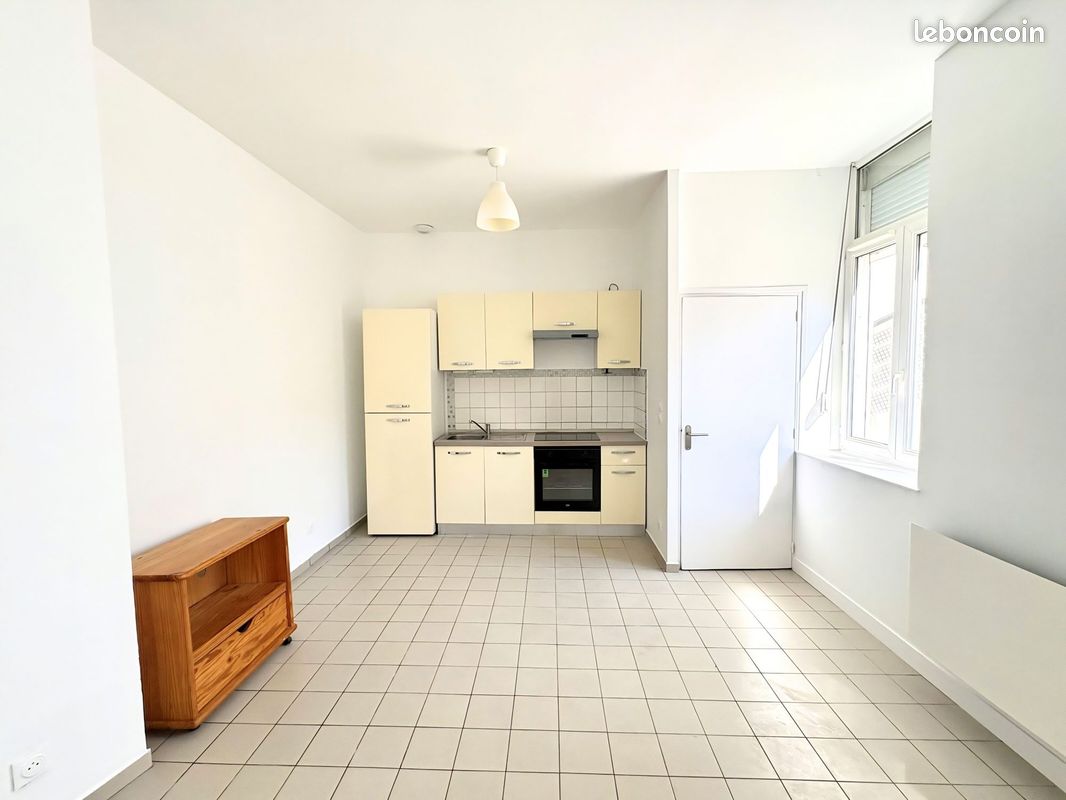 Appartement 1 pièce 33 m² · à Roubaix · 33 m² · 480 €