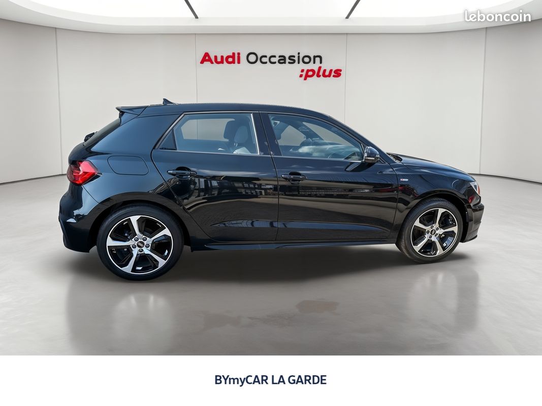 AUDI A1 Sportback 30 TFSI 116 ch S tronic 7 S Line (image 6)
