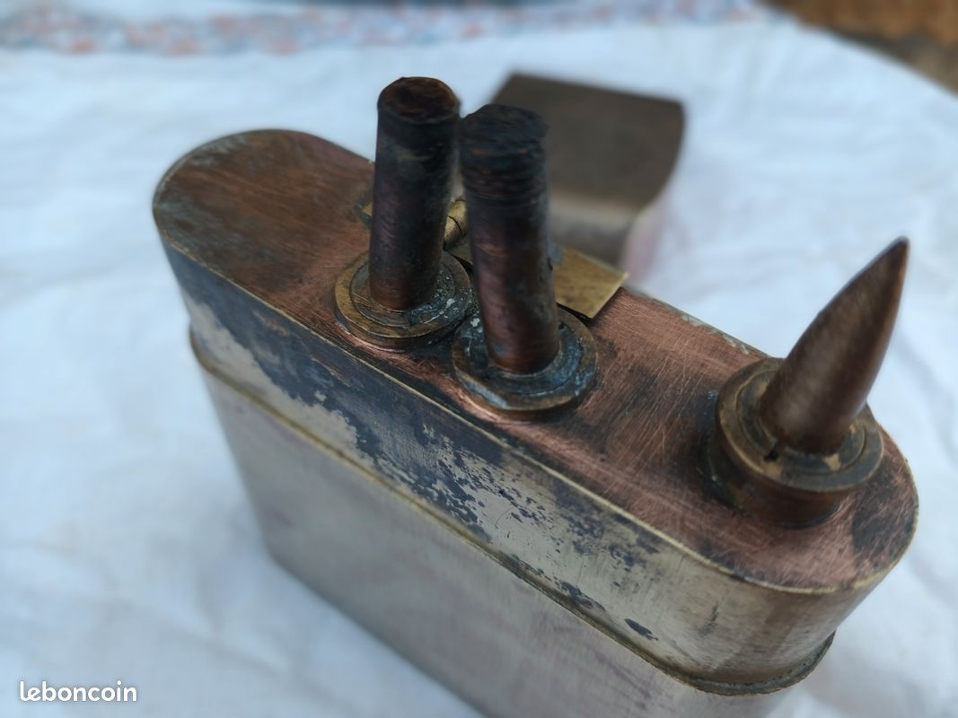 Ancien grand briquet travail de tranchée en laiton - DISPONIBLE (image 11)