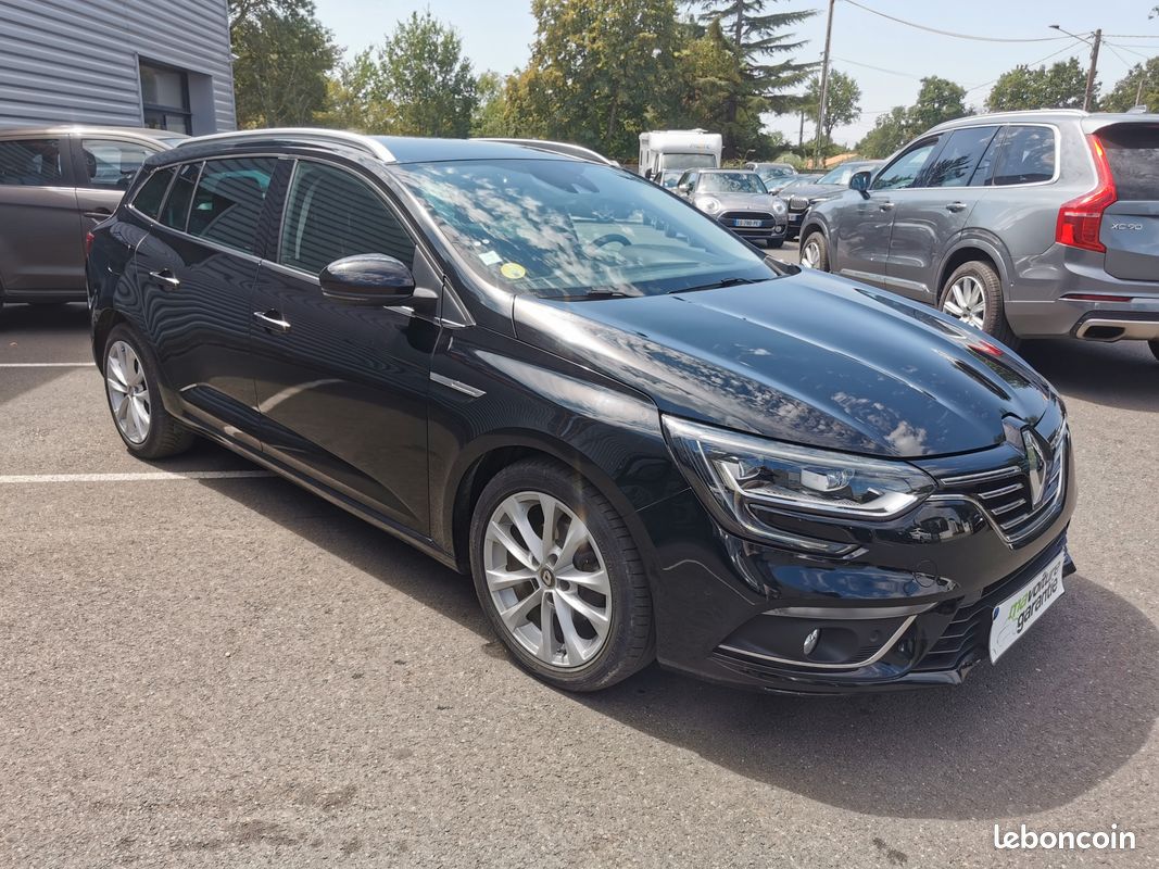 Renault Megane IV Estate 1.5 BLUE DCI 115 CH BUSINESS INTENS + Attelage (image 5)