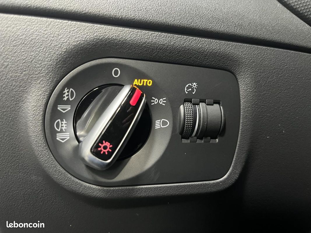 AUDI TT 2.0 TFSI 211CH R?gulateur - Radar de recul - Si?ges chauffants (image 8)