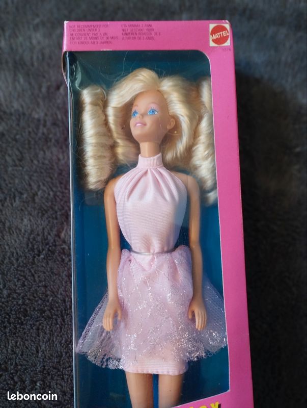 Barbie 1989, Fashion Play / Modespass / Simpatia #7231 #7232 Fabriqué en Chine