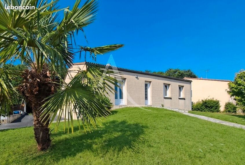 Maison 6 pièces 120 m² · à Les Herbiers · 120 m² · 213 800 €