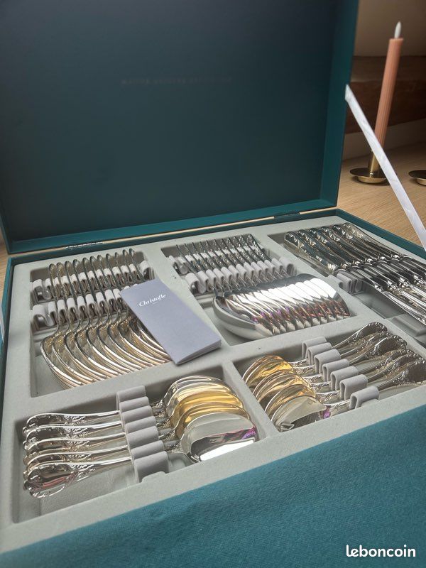 Set De Ménage Christofle ARGENTIA 120 Pièces En Métal Argenté - Très Bel état Avec Coffret Neuf - Vintage