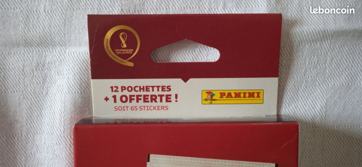 Panini Chevaux Du Monde 2025 – Blister 12 Pochettes + 2 Offertes (70 Stickers), Collection Officielle