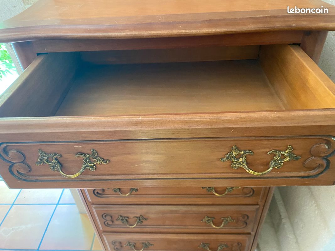 Commode (image 3)