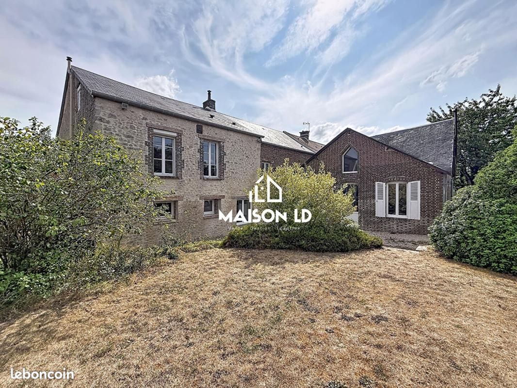 Maison 10 pièces 247 m² · à Crocy · 247 m² · 299 500 €