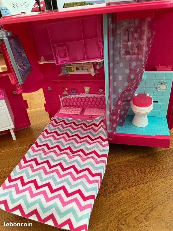 Camping car Barbie (image 3)