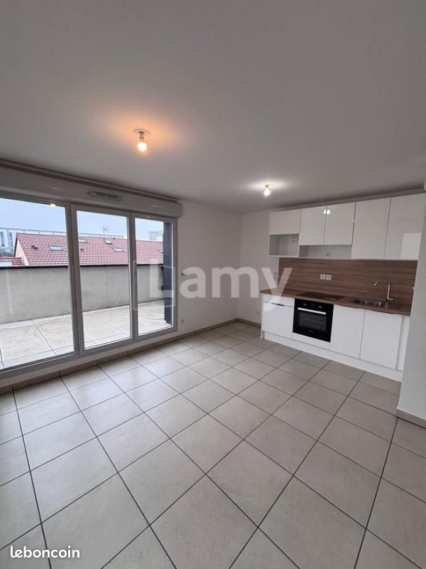Appartement 3 pièces 67 m² · à Lyon · 67 m² · 1 100 €/mois