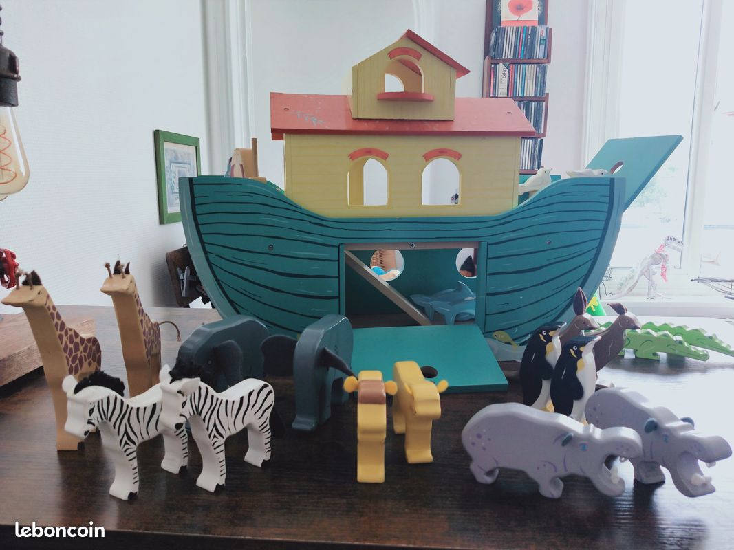 Arche de Noé, en bois (Le Toy Van) à partir de 3 ans (image 1)
