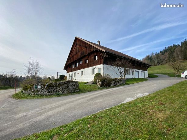 Ferme 9 pièces 325 m²