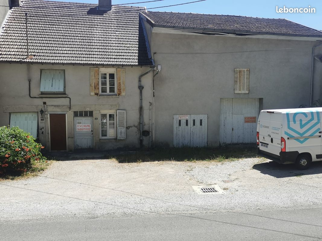 Maison 4 pièces 100 m² · à Châtillon · 100 m² · 85 000 €