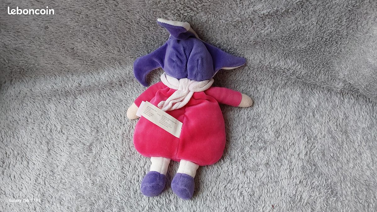 Corolle doudou poupee lutin rose fushia chapeau ecru (image 2)