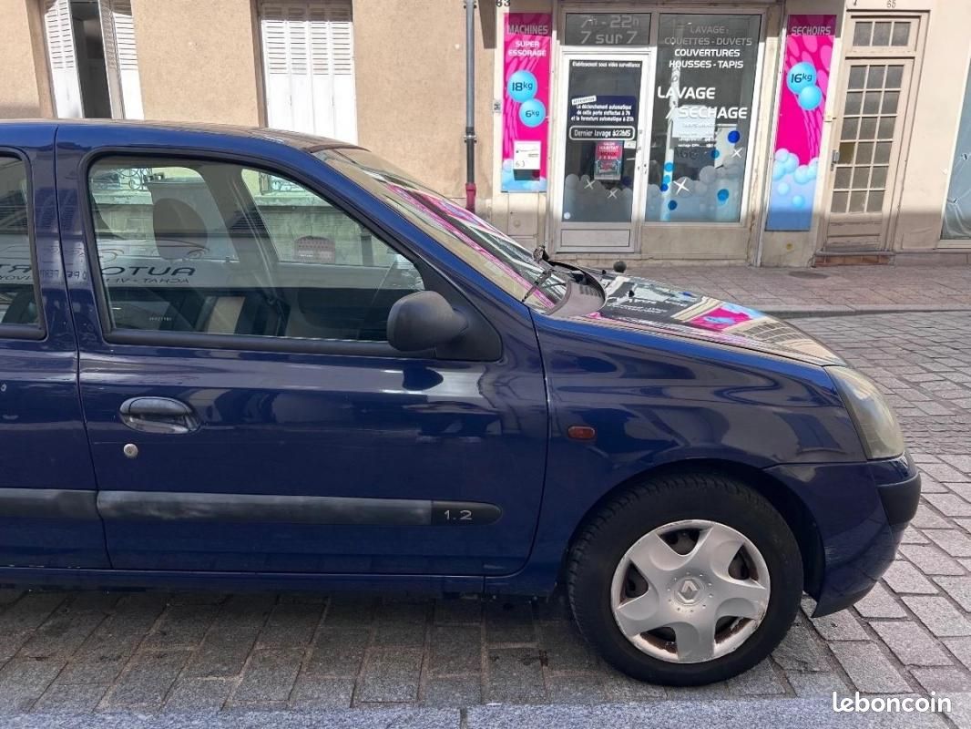 Renault Clio 1.2 60 AUTHENTIQUE (image 4)