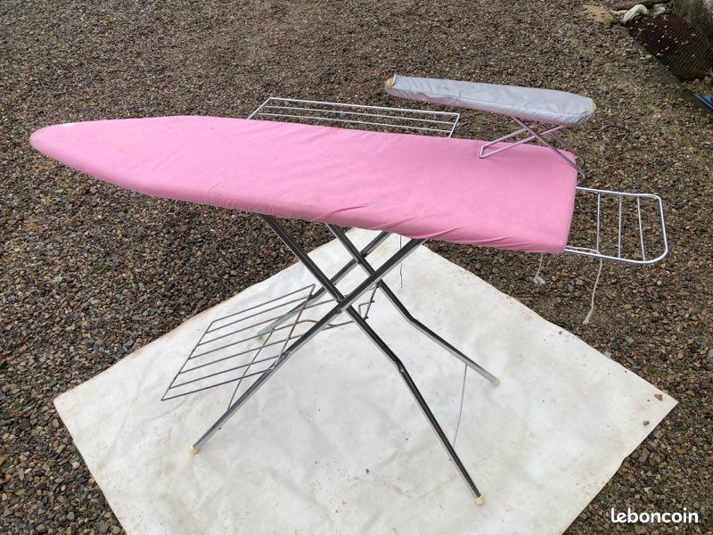 Table à repasser (image 1)