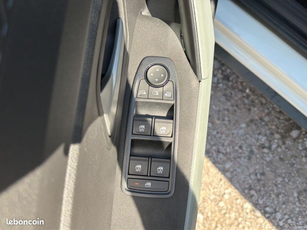 DACIA BIGSTER 1.2 mild hybrid 140 extreme (image 17)