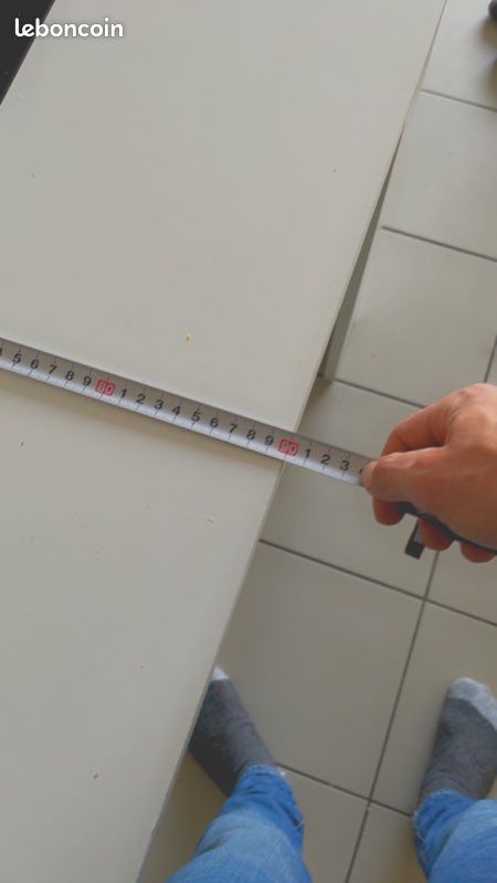 Table (image 3)