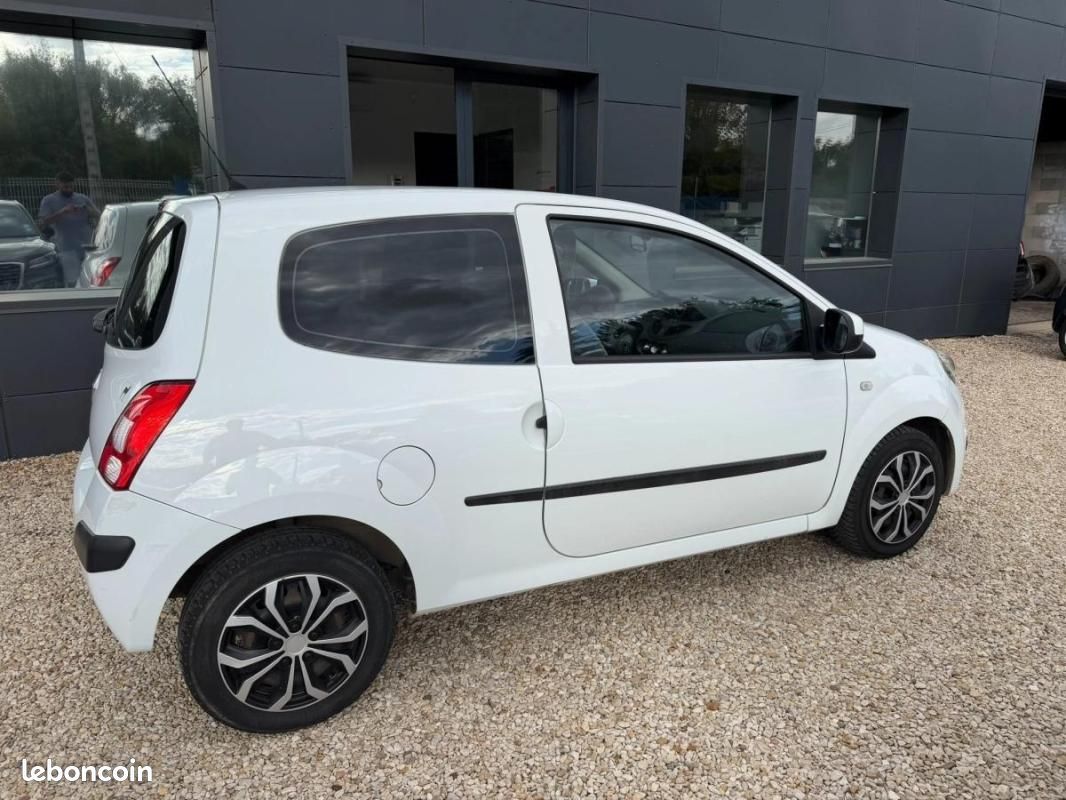 Renault Twingo 1.2 75 DYNAMIQUE BVA (image 3)