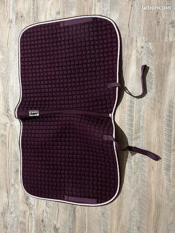 Tapis de selle Eskadron (image 2)