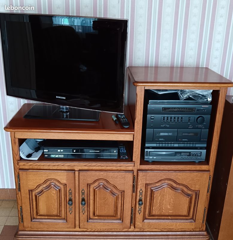 À vendre meuble tv chêne (image 1)