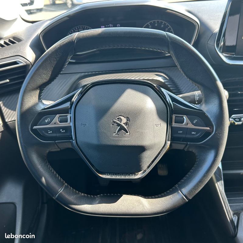 PEUGEOT 208 SOCIETE 1.5 BLUEHDI BVM6 100CH 7275HT CARPLAY - ENTRETIEN COMPLET PEUGEOT -REGULATEUR DE VITESSe (image 4)