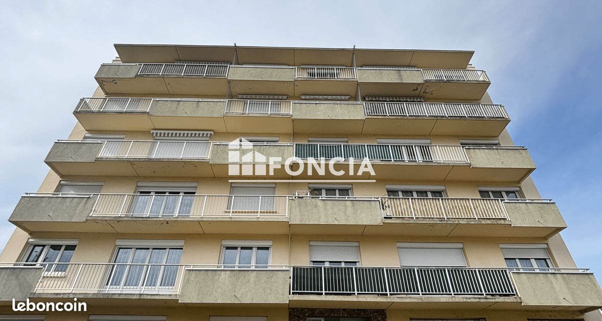 Appartement 2 pièces 50 m² · à Le Coteau · 50 m² · 65 000 €