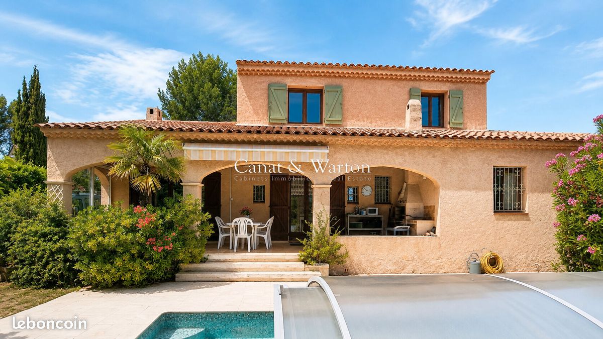 Maison 6 pièces 130 m² · à Saint-Raphaël · 130 m² · 749 000 €