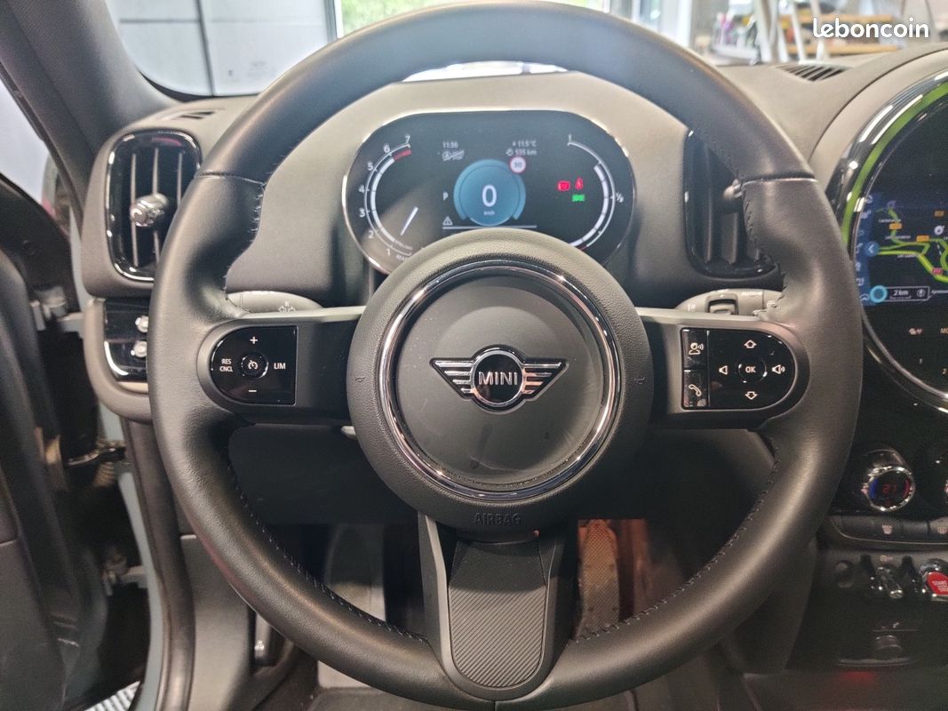 MINI COUNTRYMAN F60 LCI 136 ch BVA7 Cooper Edition Highlands (image 21)