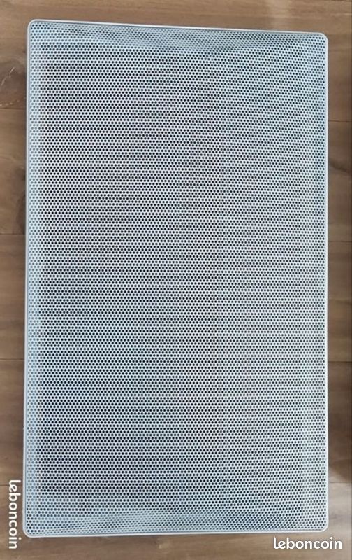 Radiateur horizontal rayonnant ATLANTIC Solius 1250W
En très bon état et fonctionnent parfaitement.
Programmables via fil pilote.
Fixations fournies
Dimensions : 73,5 x 45 x 8 cm (image 1)