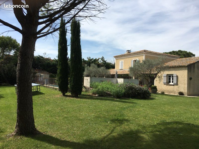 Maison 16 pièces 350 m² · à Cavaillon · 350 m² · 920 000 €