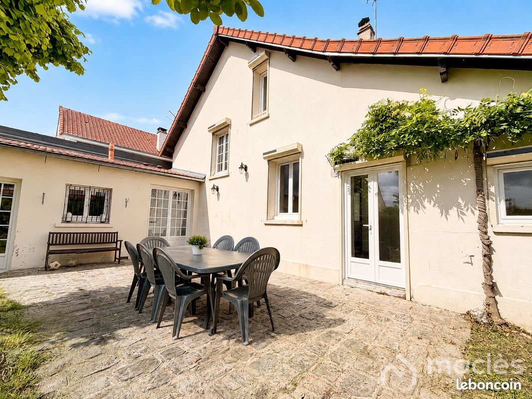 Maison 5 pièces 98 m² · à Domont · 98 m² · 349 000 €