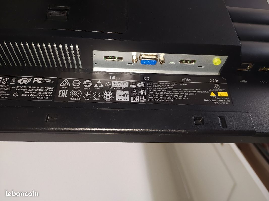 Écran Lenovo 22'' (image 4)