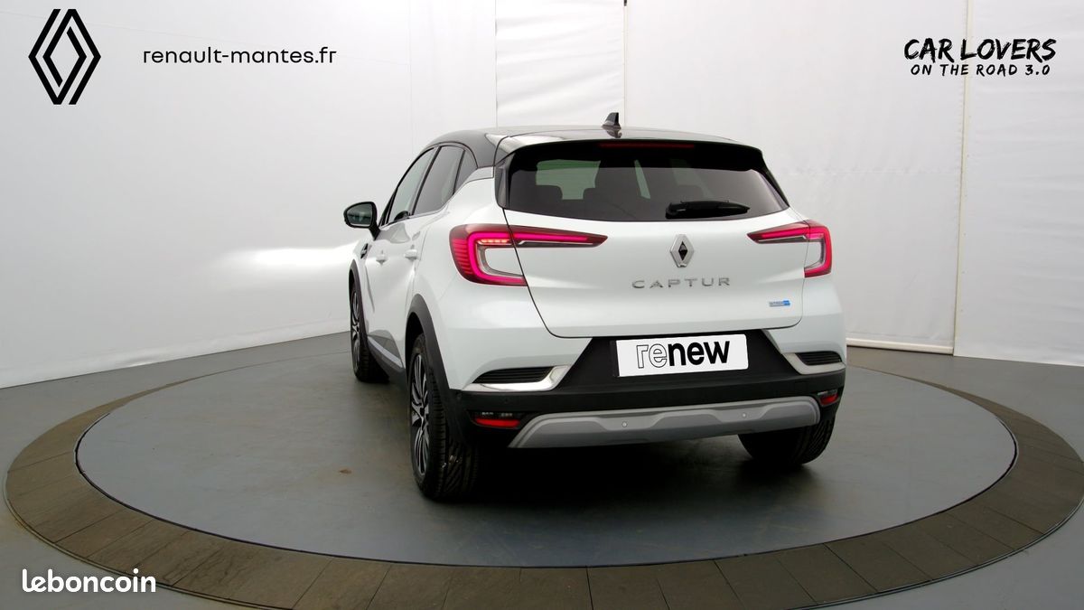 RENAULT Captur E-Tech 145 - 21B Initiale Paris (image 19)